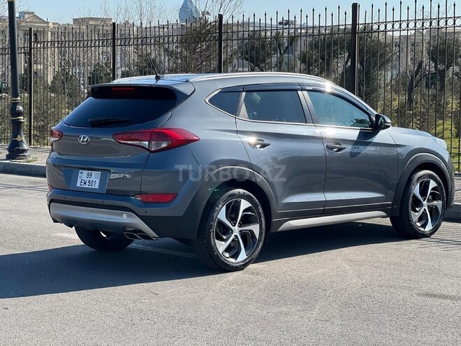 Hyundai Tucson-4