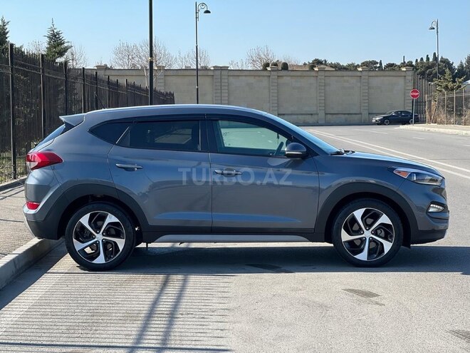 Hyundai Tucson-13