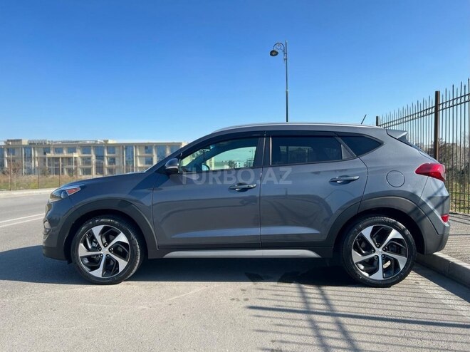 Hyundai Tucson-11
