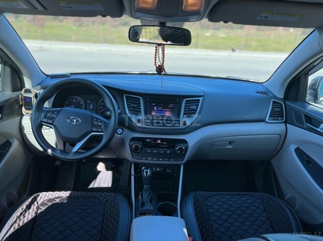 Hyundai Tucson-3