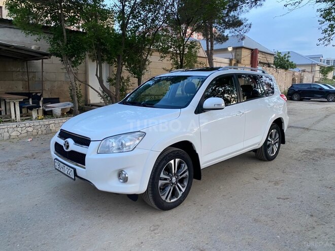 Toyota RAV4-2