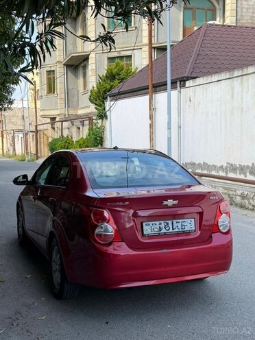 Chevrolet Aveo-5