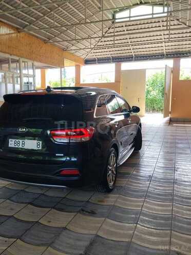 Kia Sorento-12