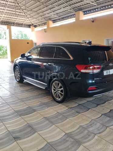 Kia Sorento-11