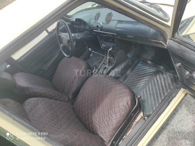 LADA (VAZ) 2106-5