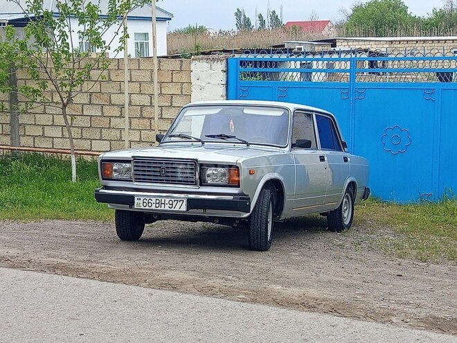LADA (VAZ) 2107-13