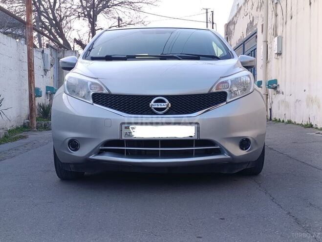 Nissan Note-1