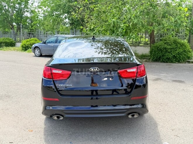 Kia Optima-2