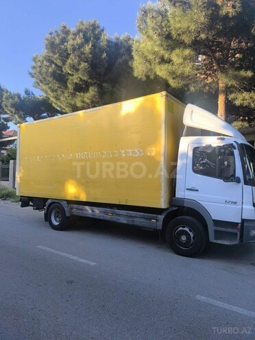 Mercedes Atego 1218-4