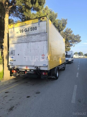 Mercedes Atego 1218-8