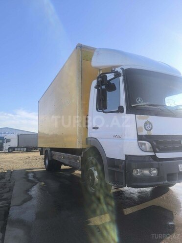 Mercedes Atego 1218-2