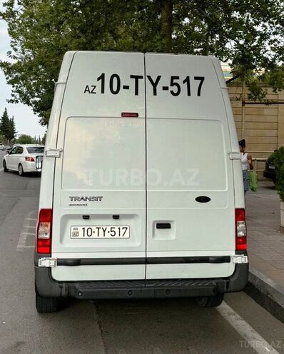 Ford Transit-2