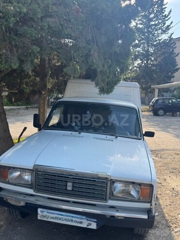 LADA (VAZ) 21045-1