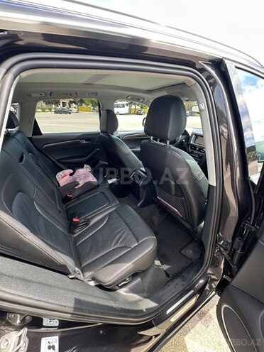 Audi Q5-12