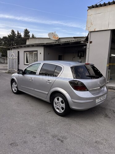 Opel Astra-7