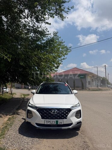 Hyundai Santa Fe-1