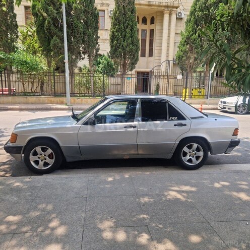 Mercedes 190-3