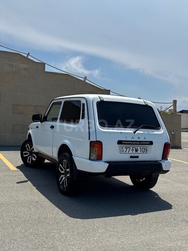 LADA (VAZ) Niva-3