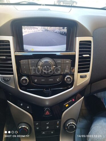 Chevrolet Cruze-14