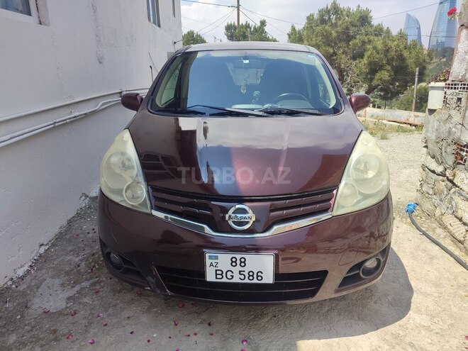 Nissan Note-1