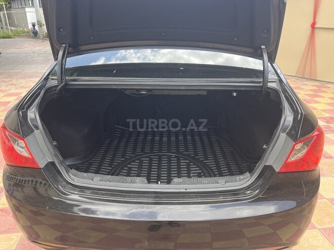 Hyundai Sonata-5