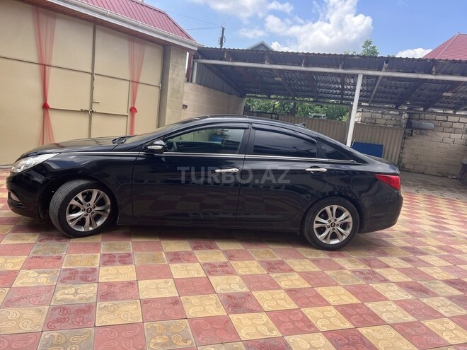 Hyundai Sonata-3