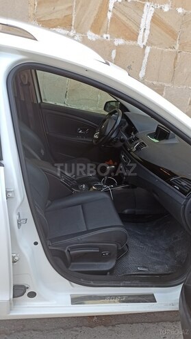 Renault Megane-10