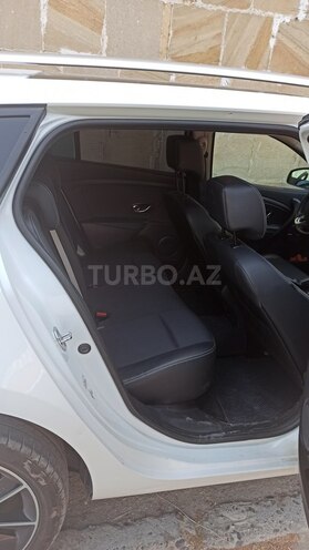 Renault Megane-9