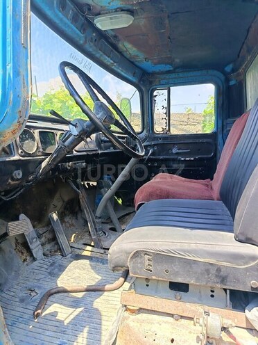 ZIL 130-3