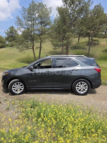 Chevrolet Equinox-4