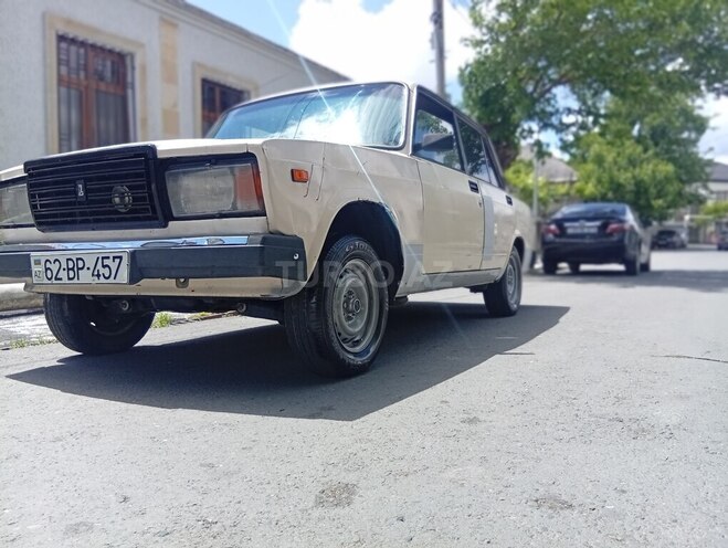 LADA (VAZ) 2107-4
