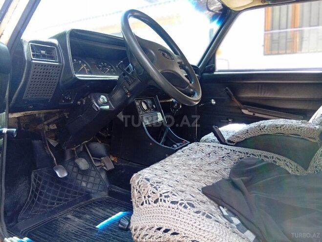 LADA (VAZ) 2107-10