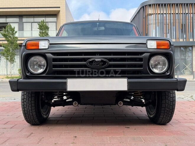 LADA (VAZ) Niva-1