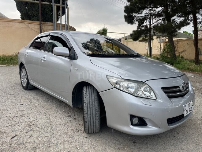 Toyota Corolla-11