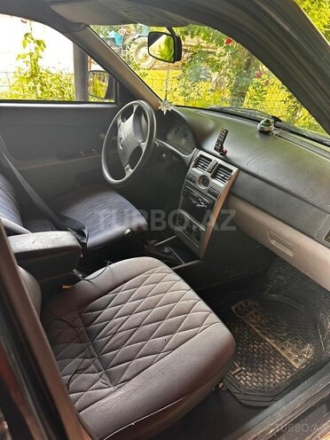 LADA (VAZ) Priora-6