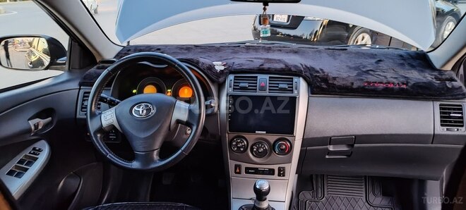 Toyota Corolla-8