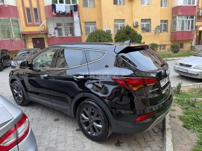 Hyundai Santa Fe-6