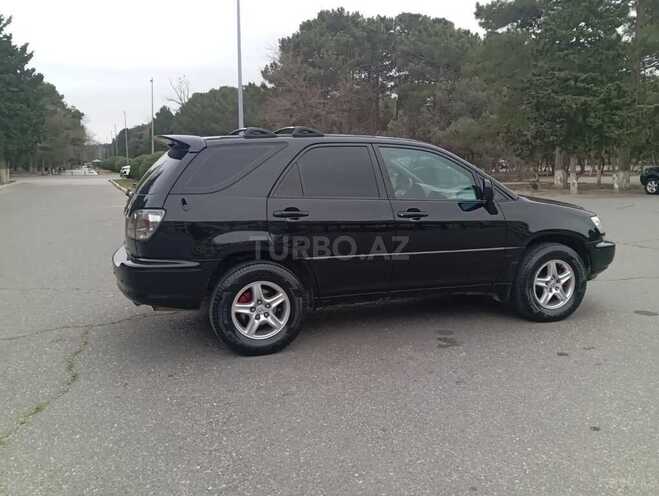 Lexus RX 300-11