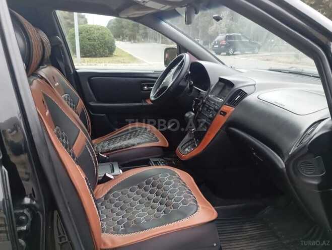 Lexus RX 300-14