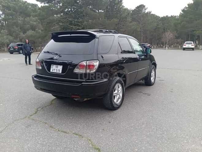 Lexus RX 300-10