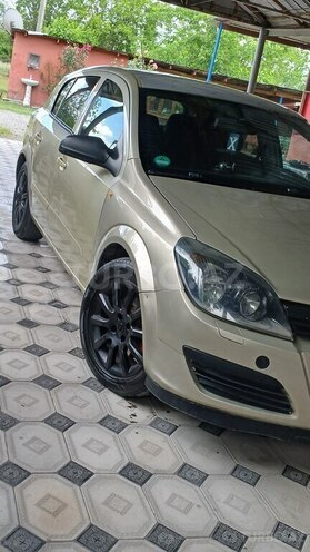Opel Astra-2