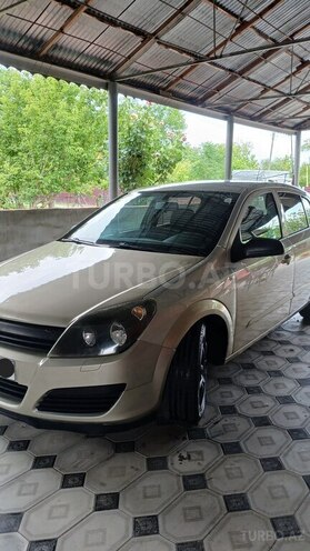 Opel Astra-3