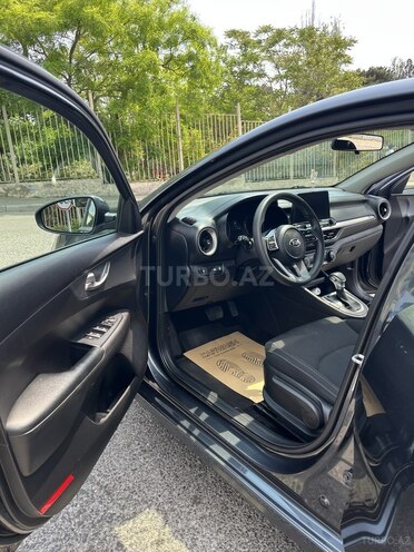 Kia Forte-13
