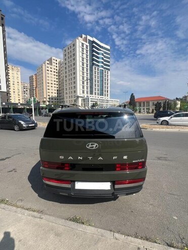 Hyundai Santa Fe-8