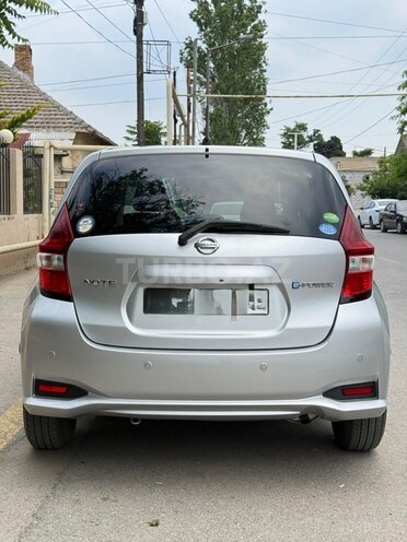 Nissan Note-3