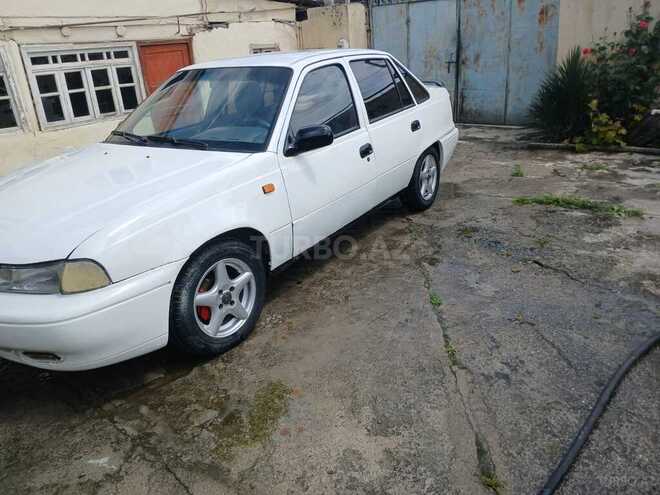 Daewoo Nexia-4