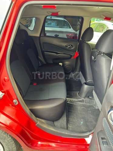 Nissan Note-7