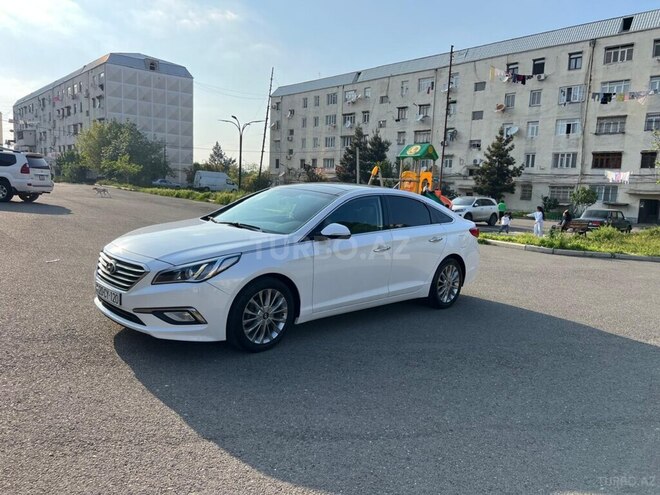 Hyundai Sonata-4