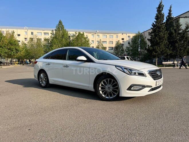 Hyundai Sonata-10