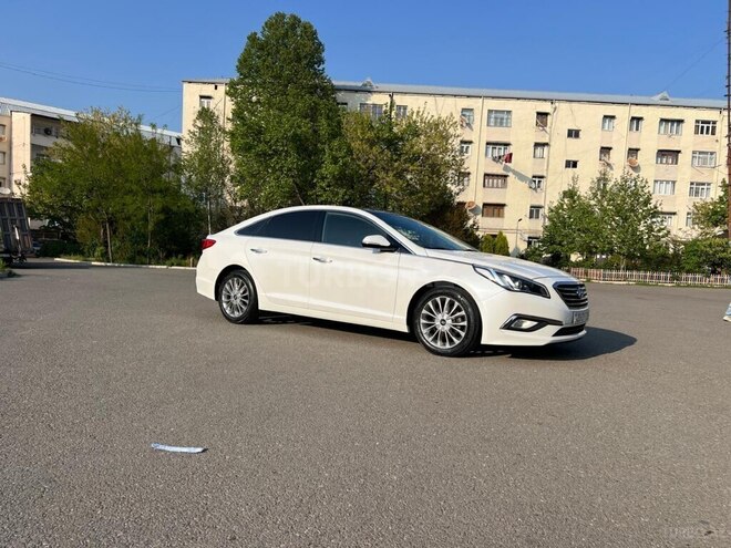 Hyundai Sonata-8